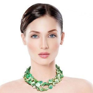 Gold & Metallic GREEN natural shaped acrylic bead 3 strand layered necklace set